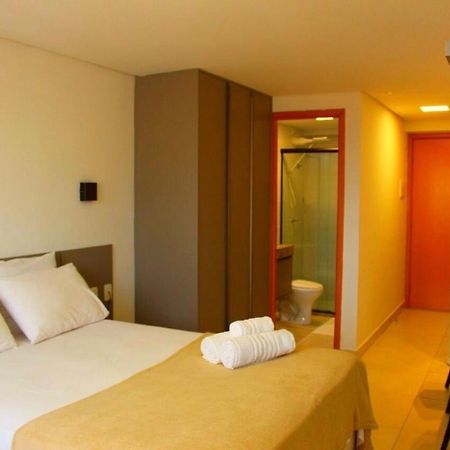 Flat Manaira Apart Hotel João Pessoa Esterno foto